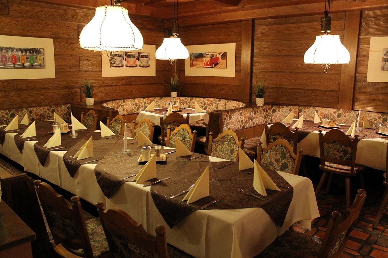 Hotel Restaurant Schwartz Neusiedl am Steinfelde Εξωτερικό φωτογραφία